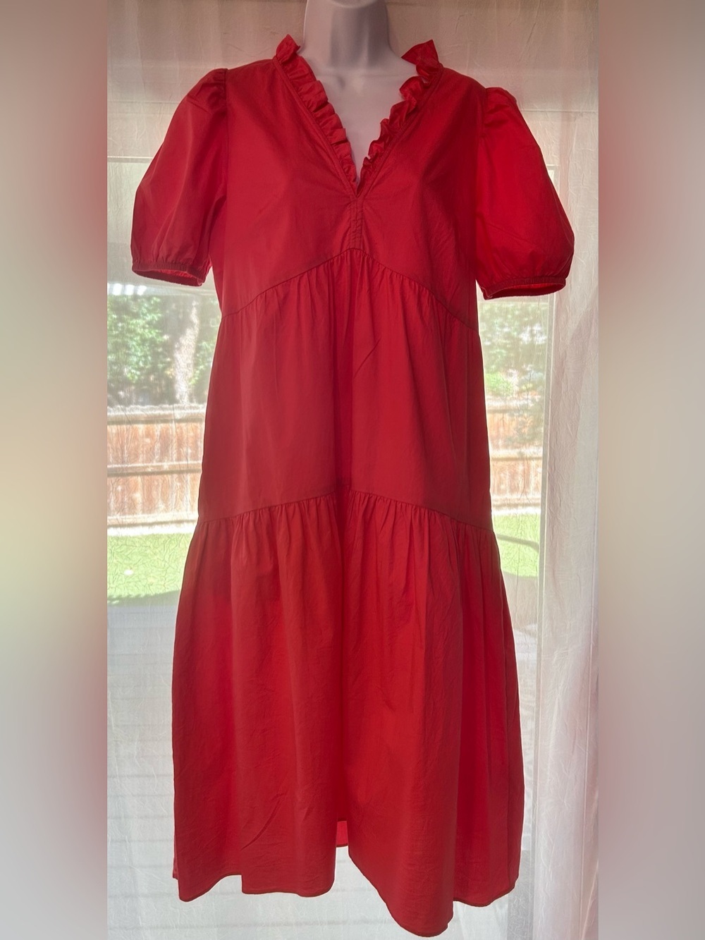 Donna Morgan Coral Ruffle V-Neck Puff Sleeve Tiered Midi Dress Size 8